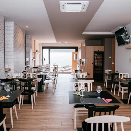 Hotel O Balcon Da Ribeira Parada del Sil