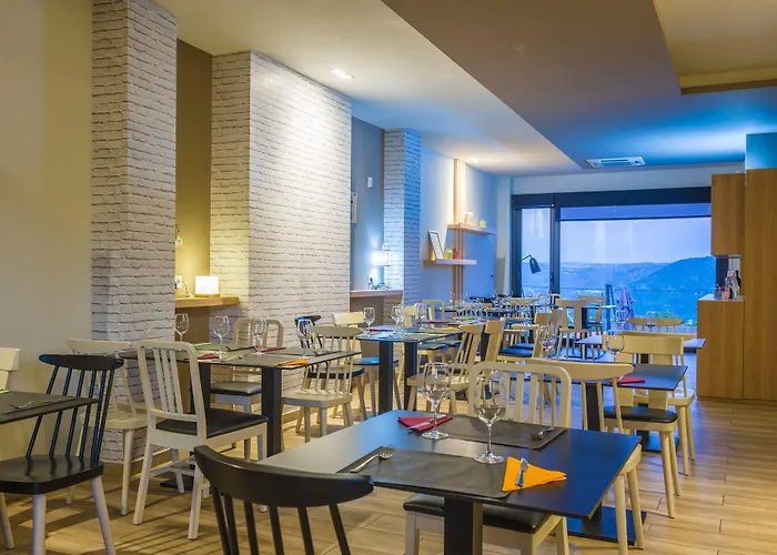 O Balcon Da Ribeira Otel Parada del Sil