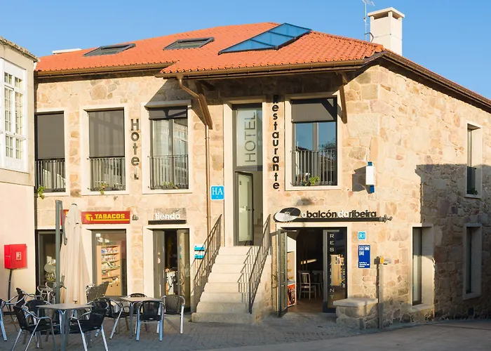 O Balcon Da Ribeira Otel Parada del Sil